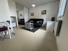 Studio LA ROCHELLE - LR060-A06